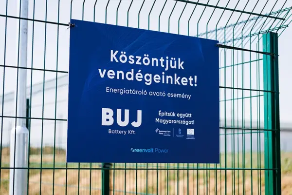 buj-battery_01